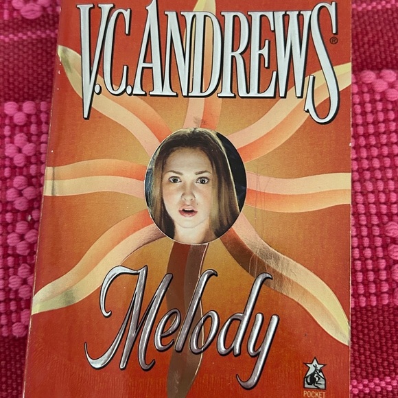 V.C. Andrews Other - 6 for $25 V.C. Andrews 'Melody' Book